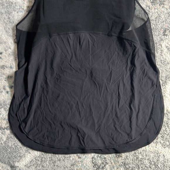 Lululemon Twist Around Tank - Picture 3 of 11